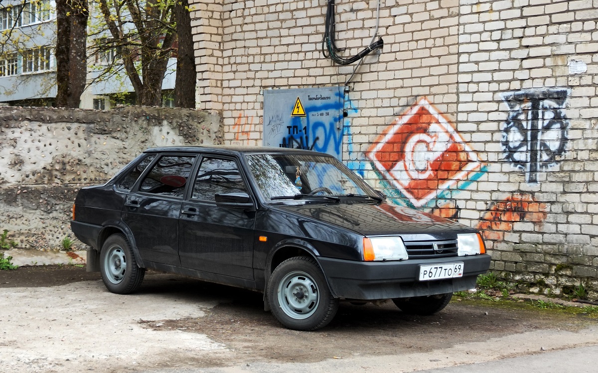 Тверская область, № Р 677 ТО 69 — ВАЗ-21099 '90-04