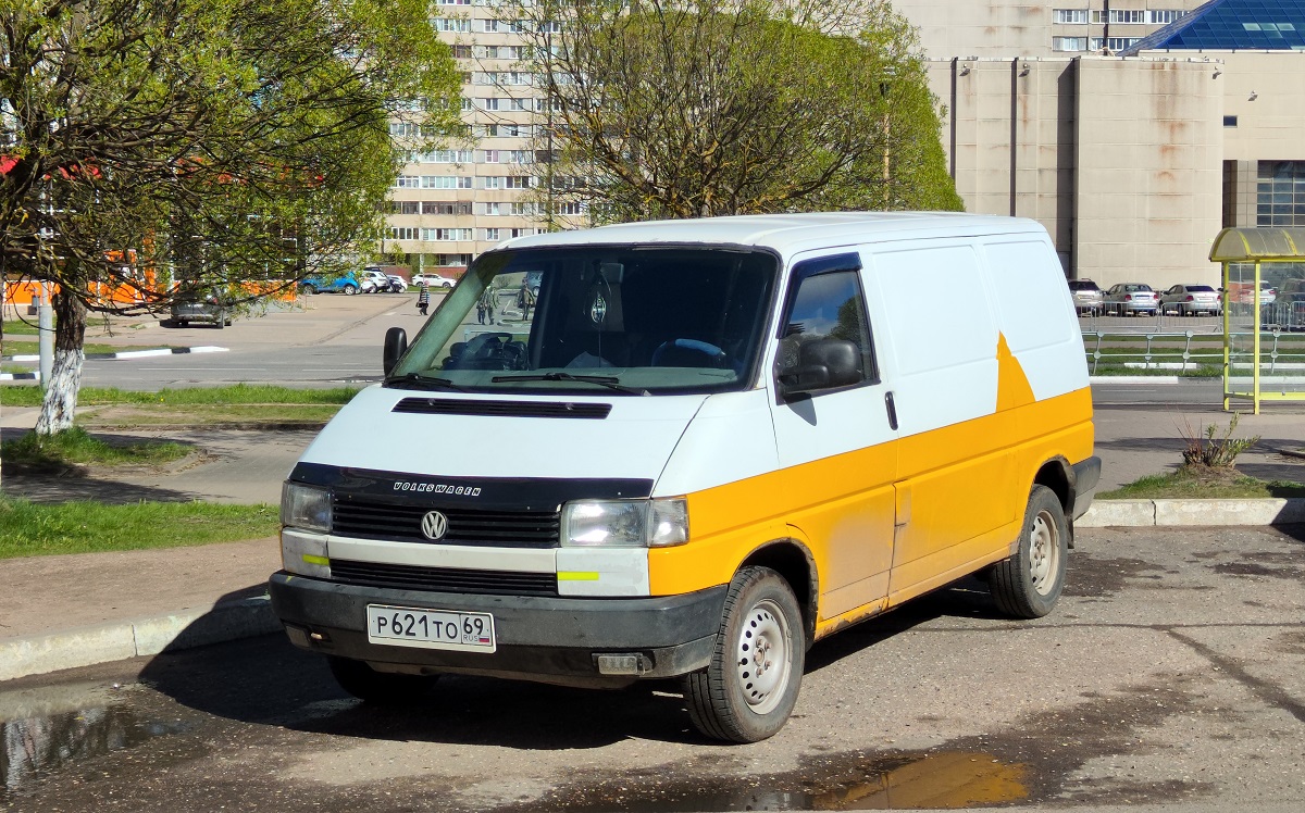 Тверская область, № Р 621 ТО 69 — Volkswagen (T4) Kastenwagen '90-03