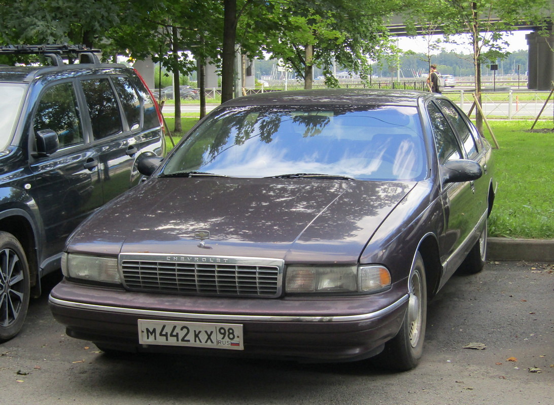 Санкт-Петербург, № М 442 КХ 98 — Chevrolet Caprice (4G) '90-96
