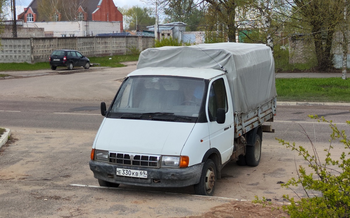 Тверская область, № Е 330 КВ 69 — ГАЗ-33021 ГАЗель '94-03
