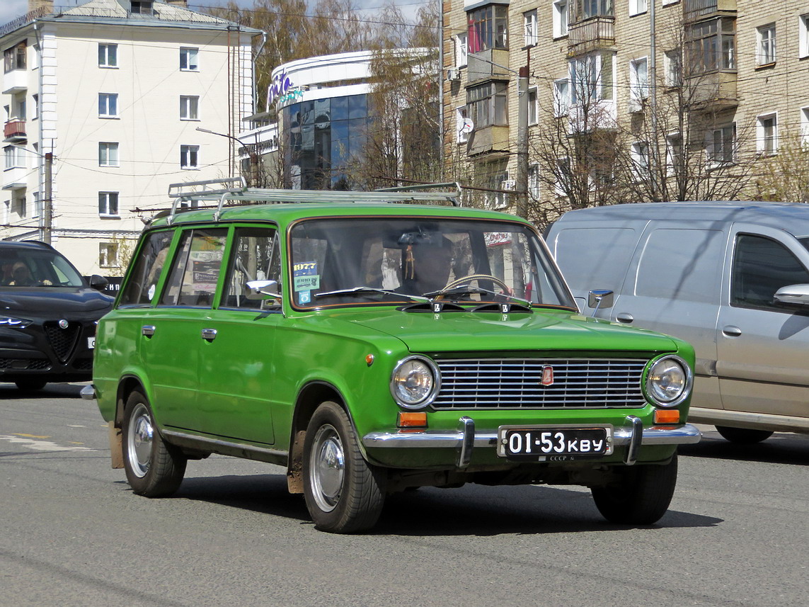 Кировская область, № У 534 КО 43 — ВАЗ-2102 Жигули '71-86; Кировская область — Выставка ретро-автомобилей в Кирове в честь Дня Победы 9 мая 2025 года