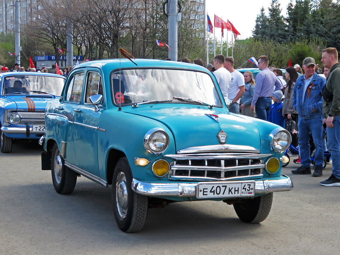 Кировская область, № Е 407 КН 43 — Москвич-407 '58-63; Кировская область — Выставка ретро-автомобилей в Кирове в честь Дня Победы 9 мая 2025 года