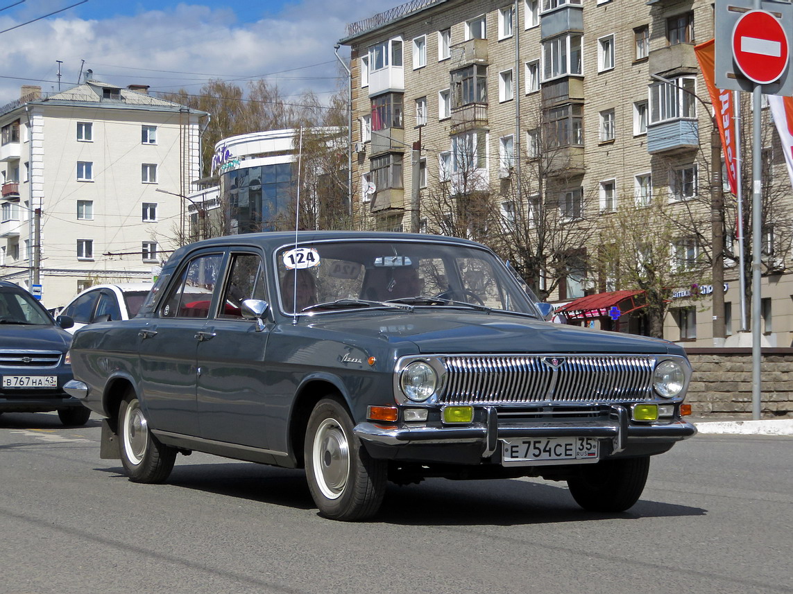 Кировская область, № Е 754 СЕ 35 — ГАЗ-24 Волга '68-86; Вологодская область — Вне региона; Кировская область — Выставка ретро-автомобилей в Кирове в честь Дня Победы 9 мая 2025 года