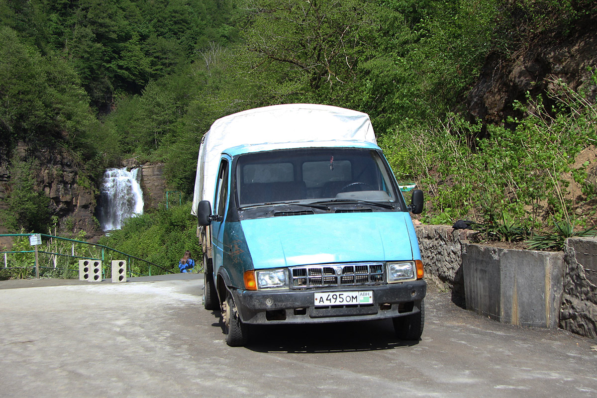 Абхазия, № А 495 ОМ — ГАЗ-3302 ГАЗель '94-03
