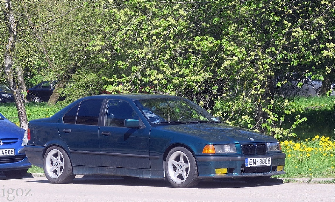 Латвия, № EM-8888 — BMW 3 Series (E36) '90-00