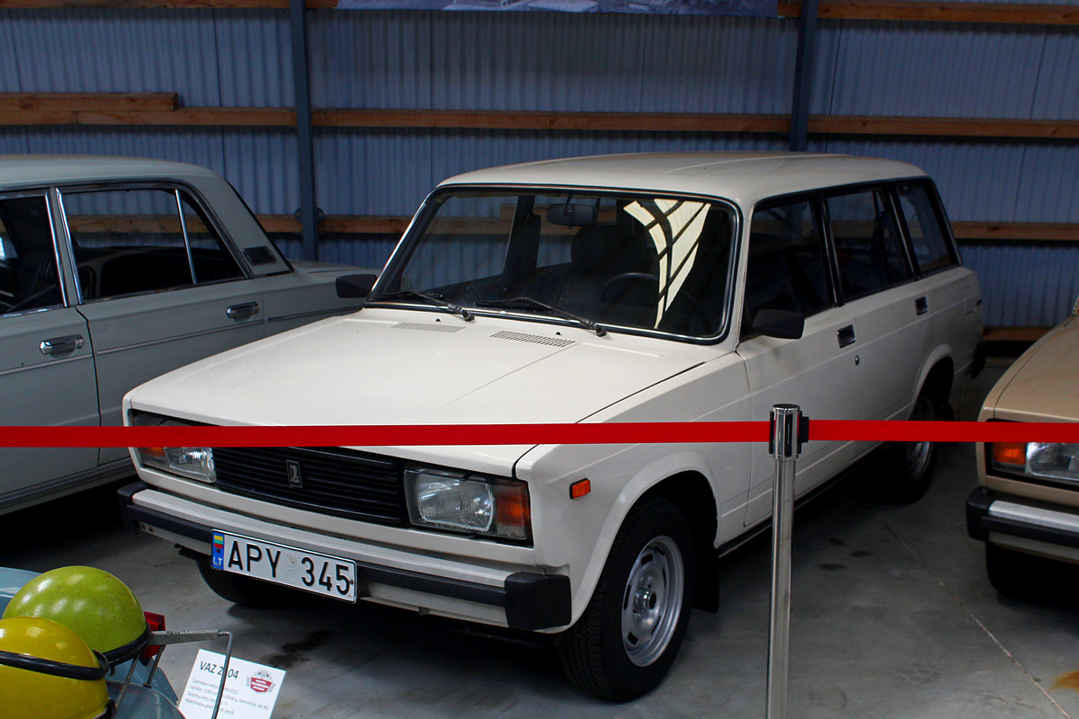 Литва, № APY 345 — ВАЗ-2104 Жигули '84-91