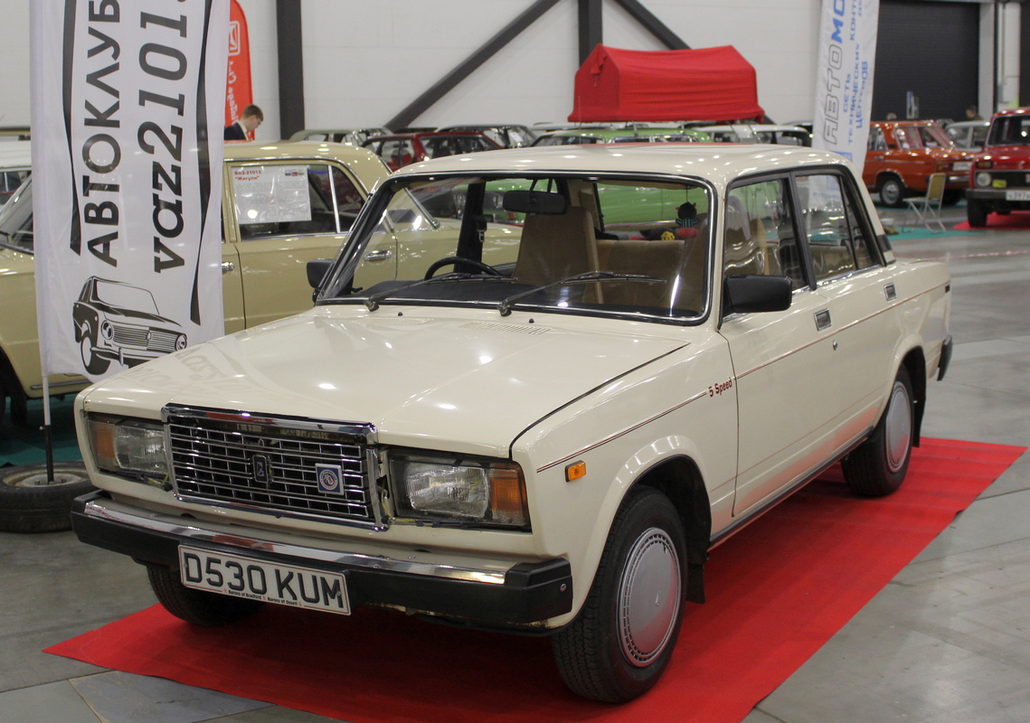 Санкт-Петербург, № D 530 KUM — ВАЗ-21076/21077/21078 Жигули '82-91; Санкт-Петербург — Олдтаймер-Галерея Ильи Сорокина