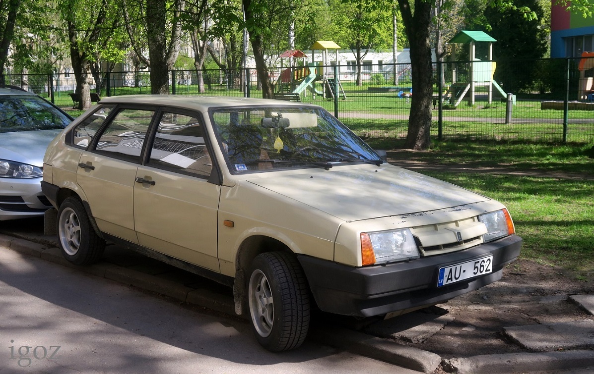 Латвия, № AU-562 — ВАЗ-2109 '87-93