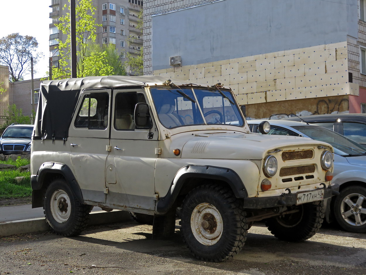 Кировская область, № М 717 КН 43 — УАЗ-31512 '85-03