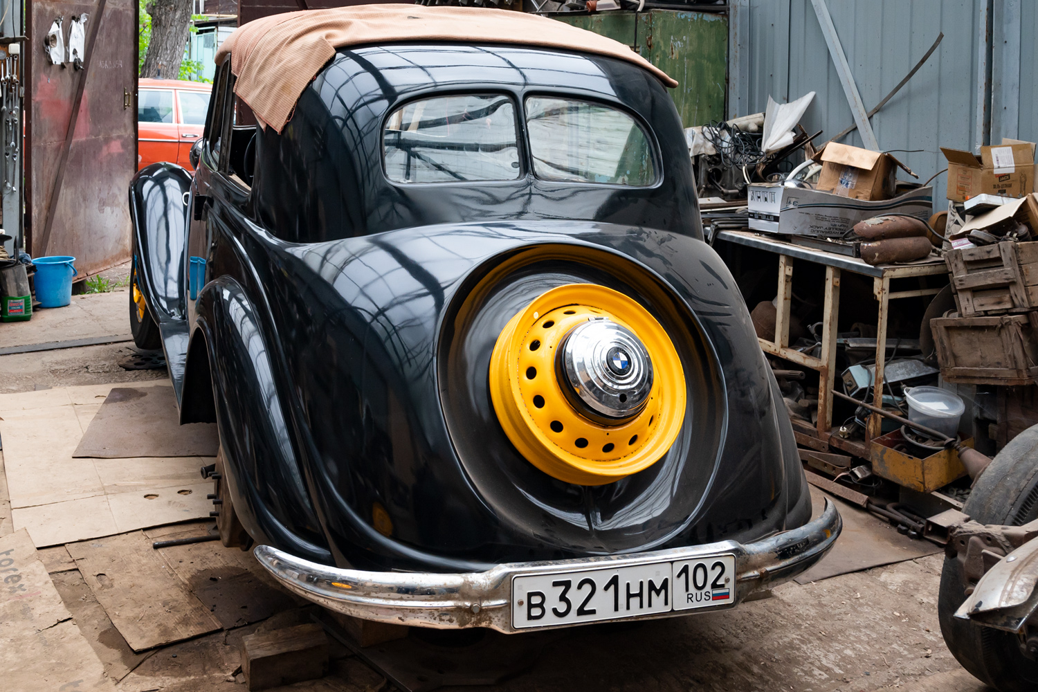 Башкортостан, № В 321 НМ 102 — BMW (общая модель)