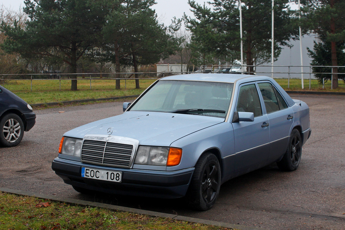 Литва, № EOC 108 — Mercedes-Benz (W124) '84-96