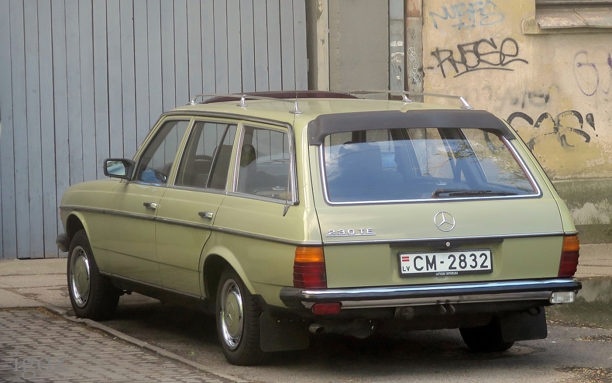 Латвия, № CM-2832 — Mercedes-Benz (S123) '77-86