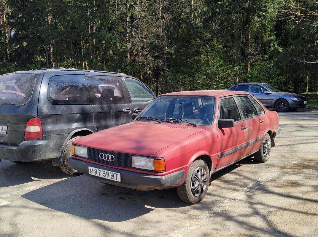 Витебская область, № М 9759 ВТ — Audi 80 (B2) '78-86