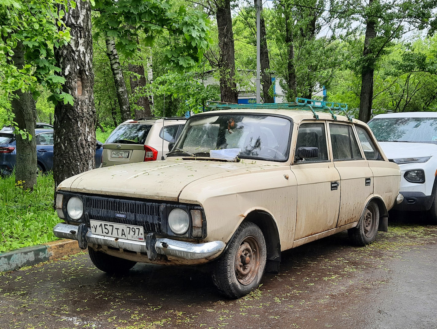 Москва, № У 157 ТА 797 — Иж-21251 Комби '81-97