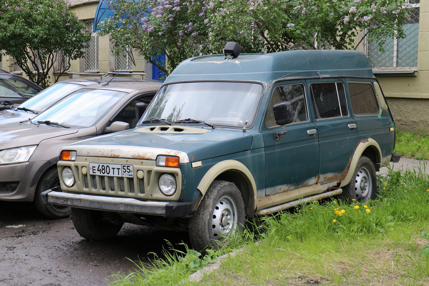 Омская область, № Е 480 ТТ 55 — ВАЗ-2131 '95-19