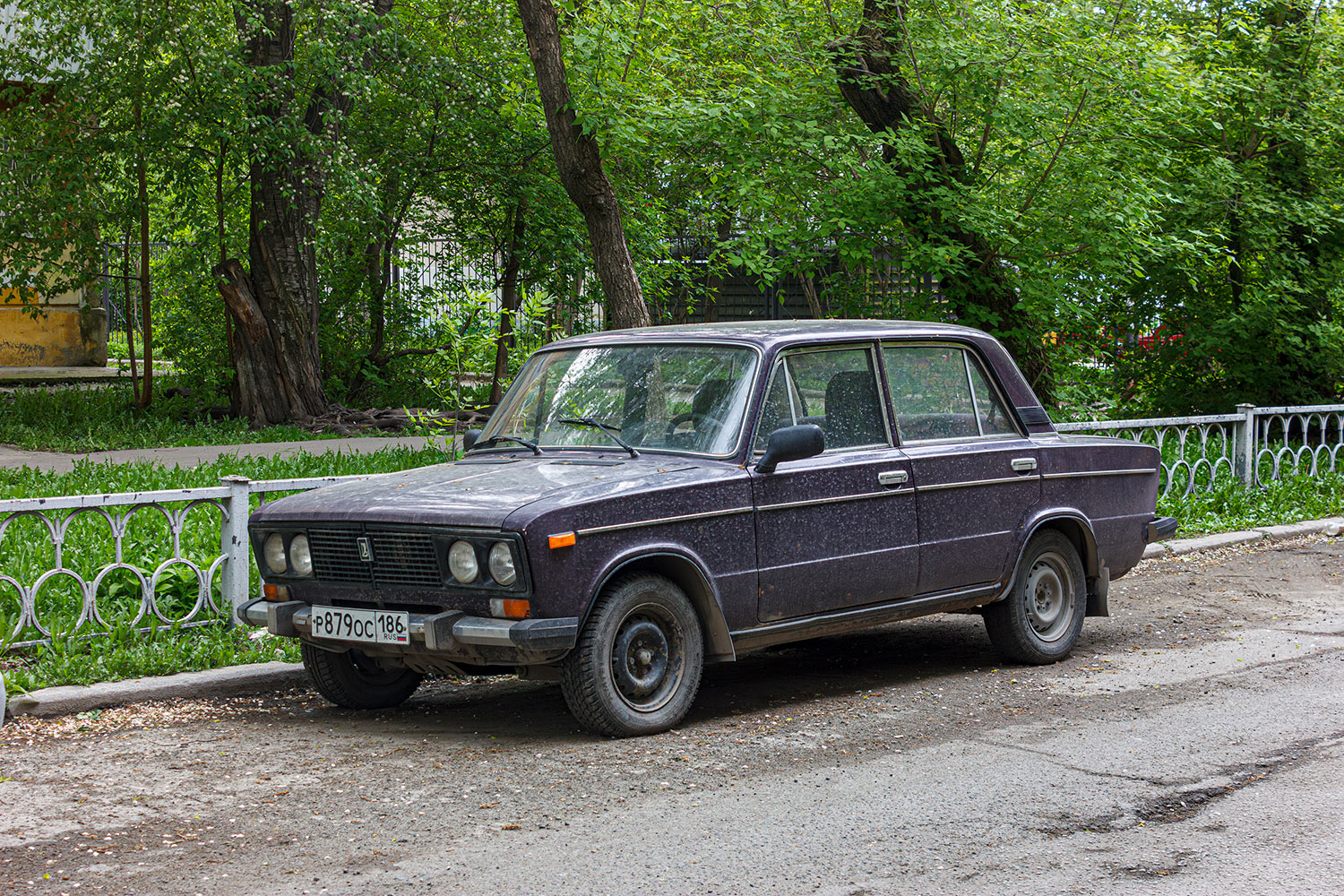 Свердловская область, № Р 879 ОС 186 — ВАЗ-2106 (Иж) '01-06