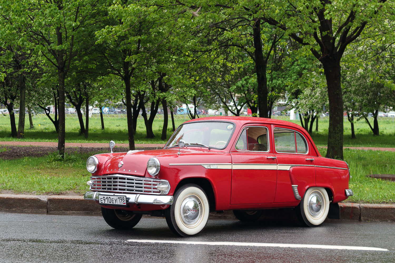 Санкт-Петербург, № Е 910 ЕУ 198 — Москвич-403ИЭ '63-65; Санкт-Петербург — Международный транспортный фестиваль "ТранспортФест 2025"
