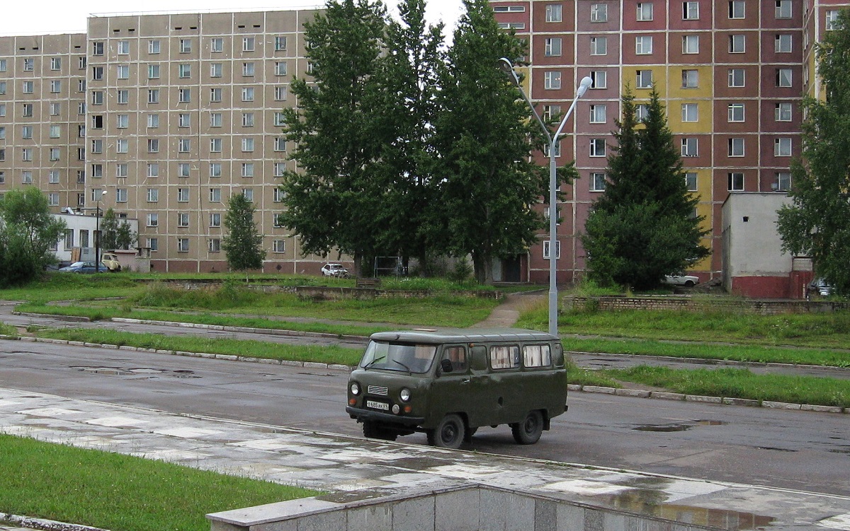 Тверская область, № Е 685 АК 69 — УАЗ-452А '65-85