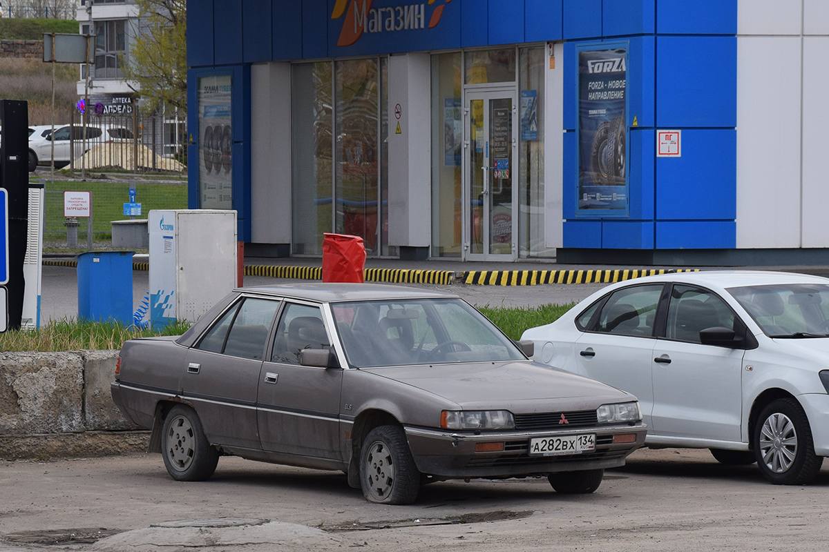 Волгоградская область, № А 282 ВХ 134 — Mitsubishi Galant (5G) '83-90