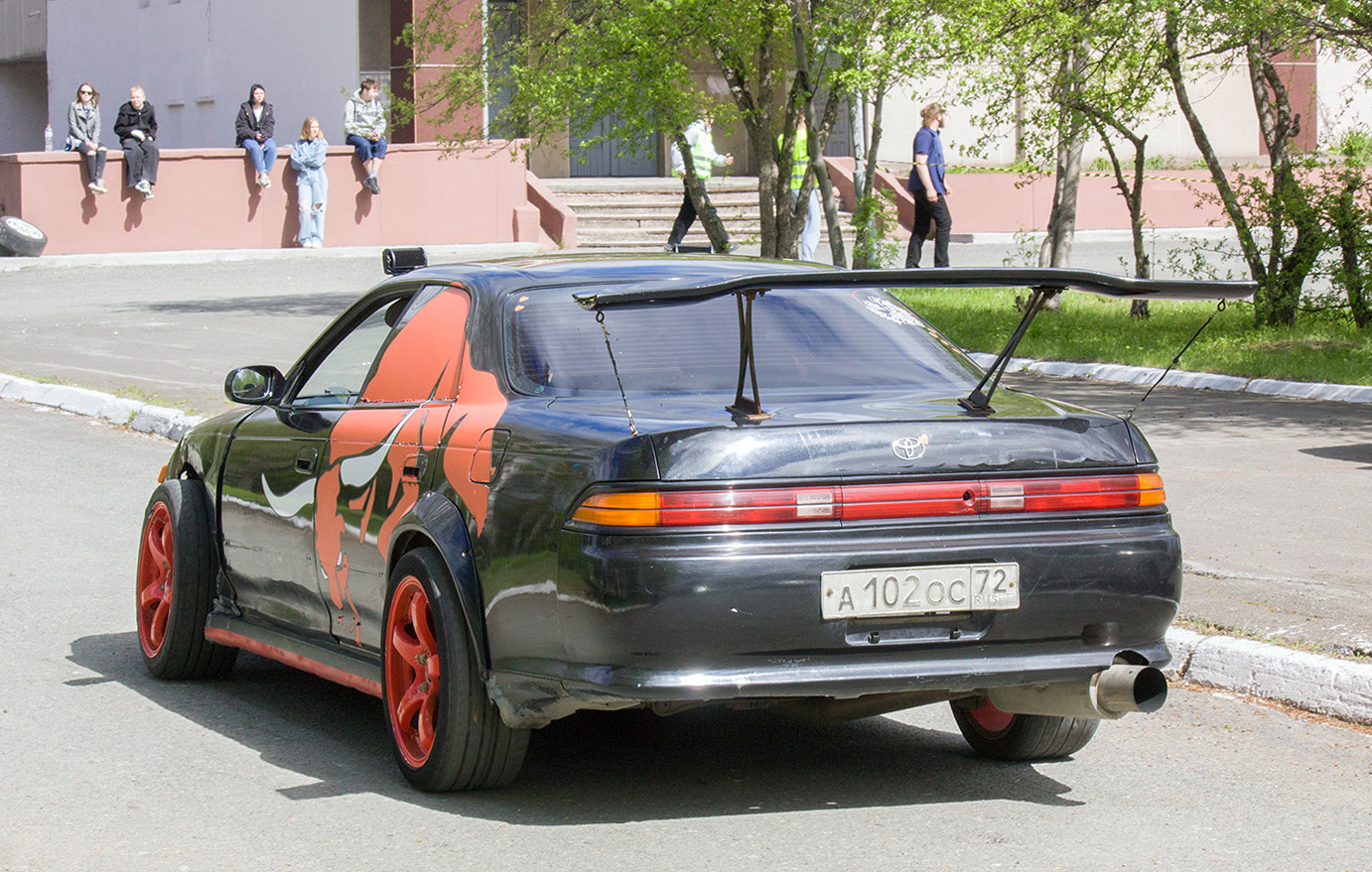 Тюменская область, № А 102 ОС 72 — Toyota Mark II (X90) '92-96