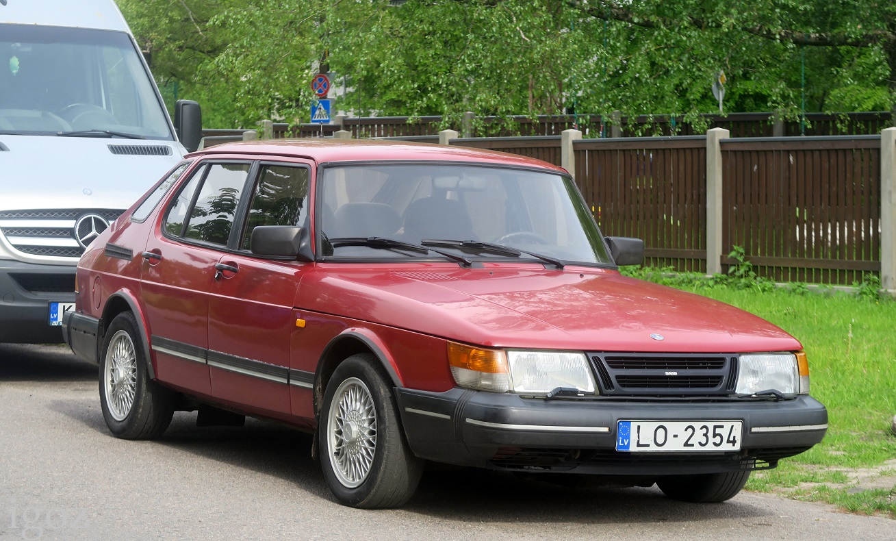 Латвия, № LO-2354 — Saab 900 '78-93