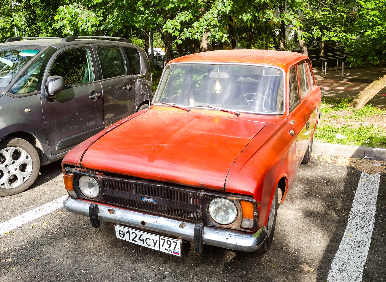 Москва, № В 124 СУ 797 — Иж-21251 Комби '81-97