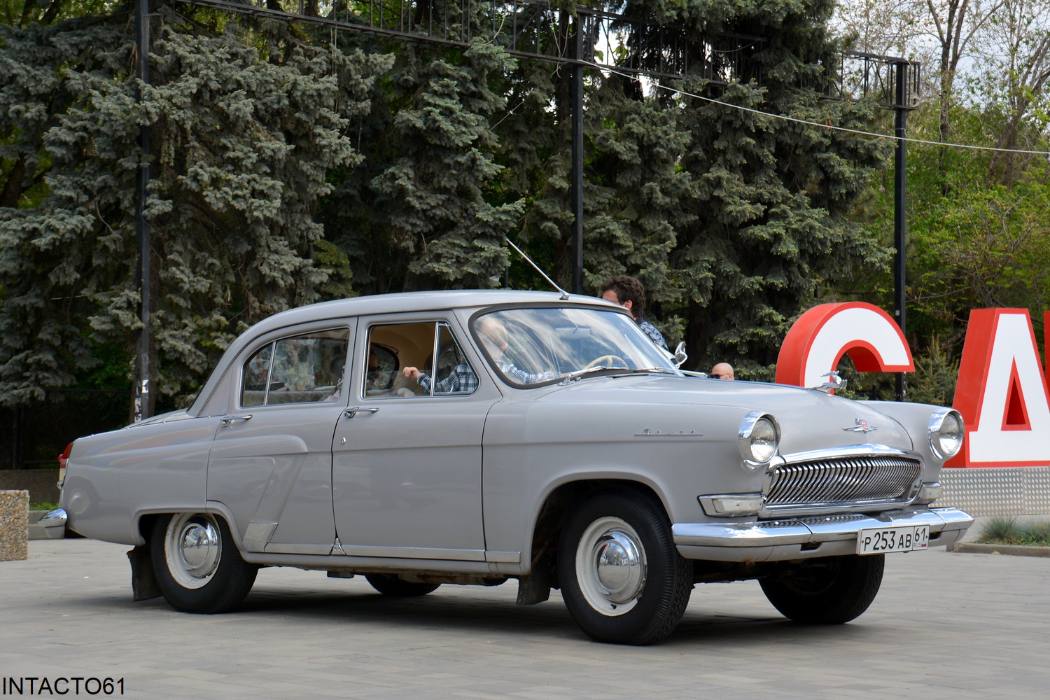 Ростовская область, № Р 253 АВ 61 — ГАЗ-М-21Л Волга '62-64; Ростовская область — 9 Мая Ростов-на-Дону 2025 г.