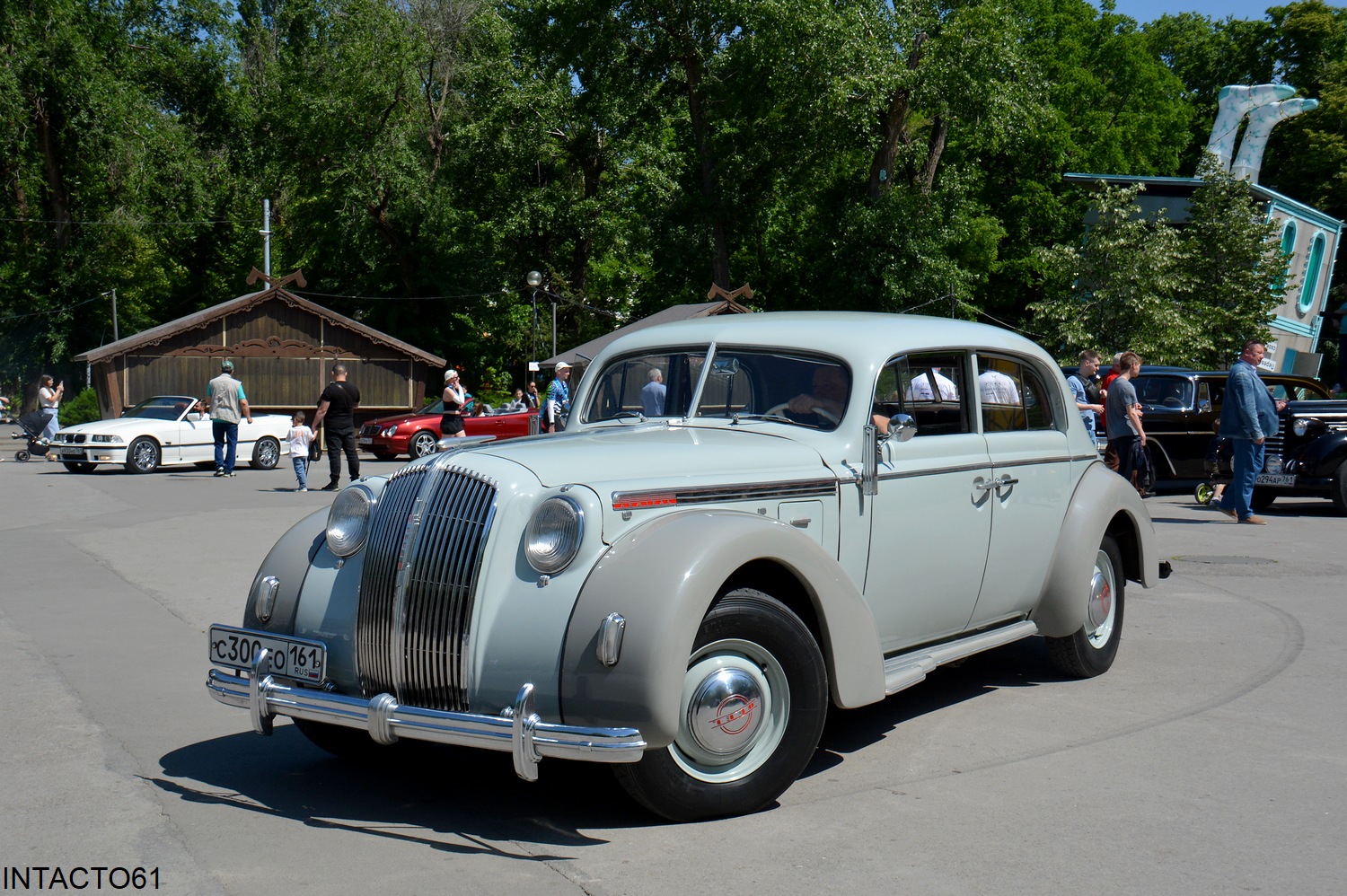 Ростовская область, № С 300 ЕО 161 — Opel Admiral '37-39; Ростовская область — Retro Motor Show_2025_Май