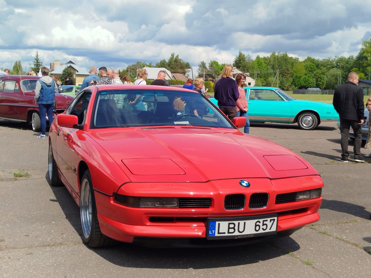 Литва, № LBU 657 — BMW 8 Series (E31) '89-99; Литва — Retro Car Show Širvintos 2025