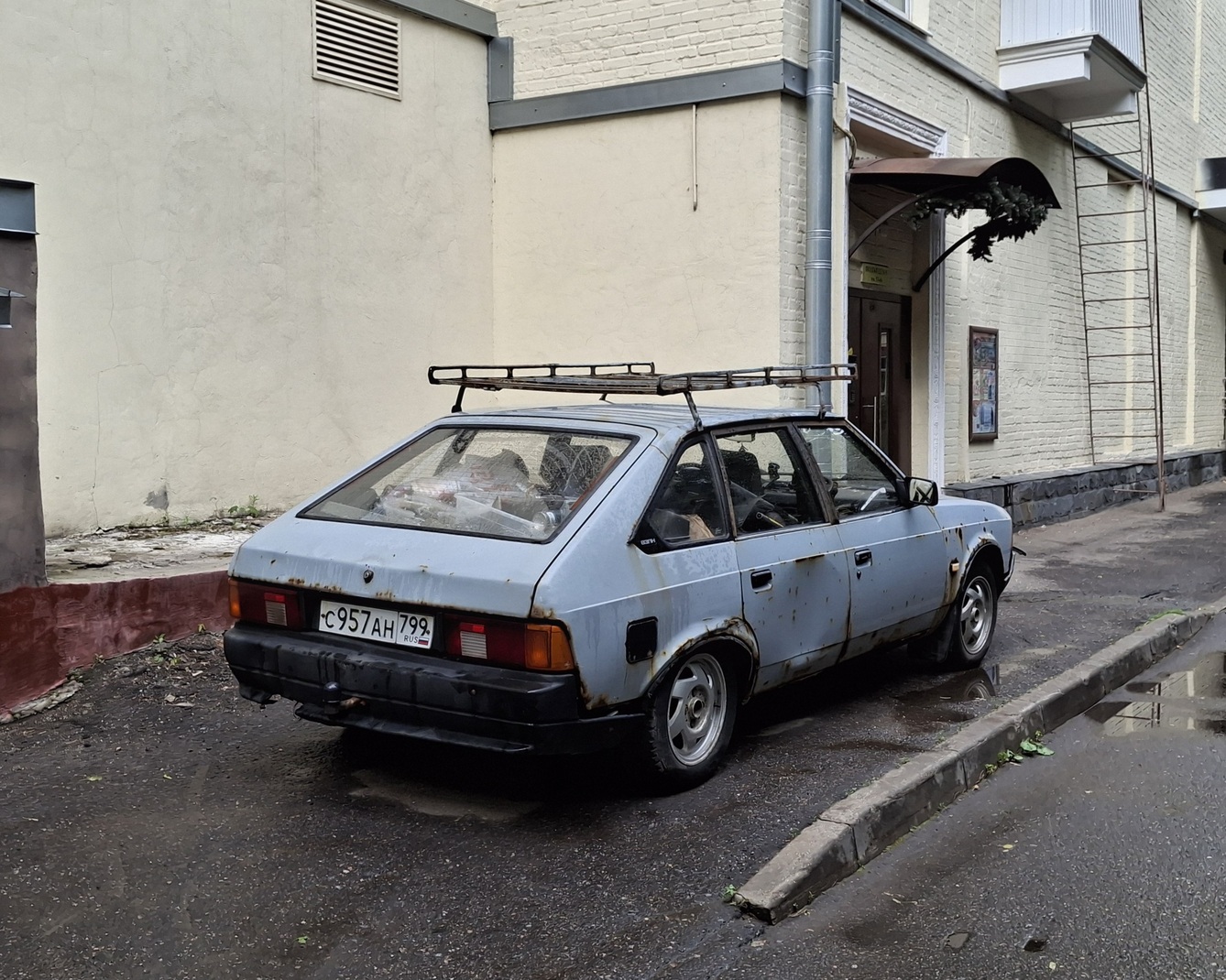 Москва, № С 957 АН 799 — Москвич-214122 '94-98