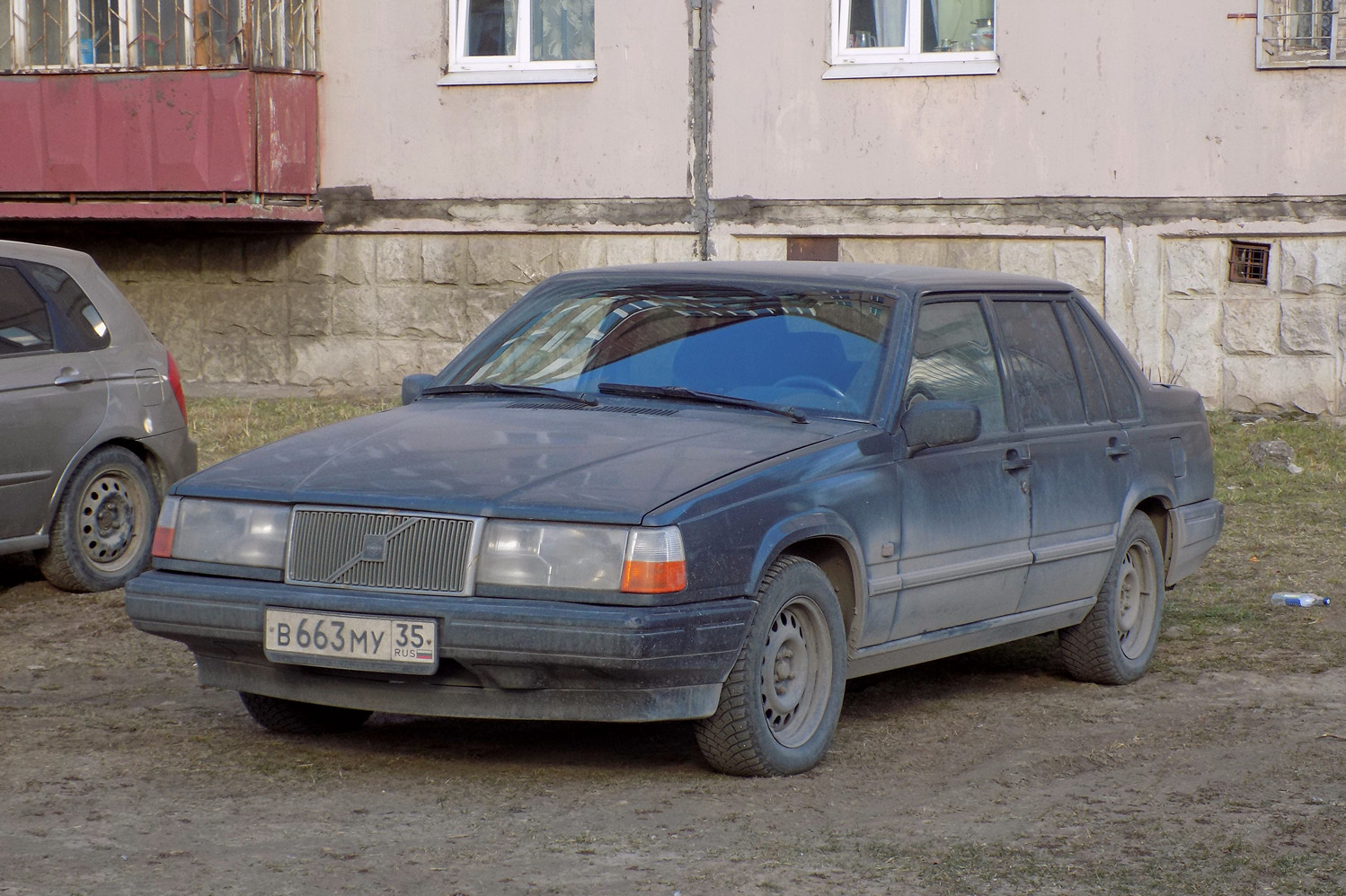 Вологодская область, № В 663 МУ 35 — Volvo 940 '90-98