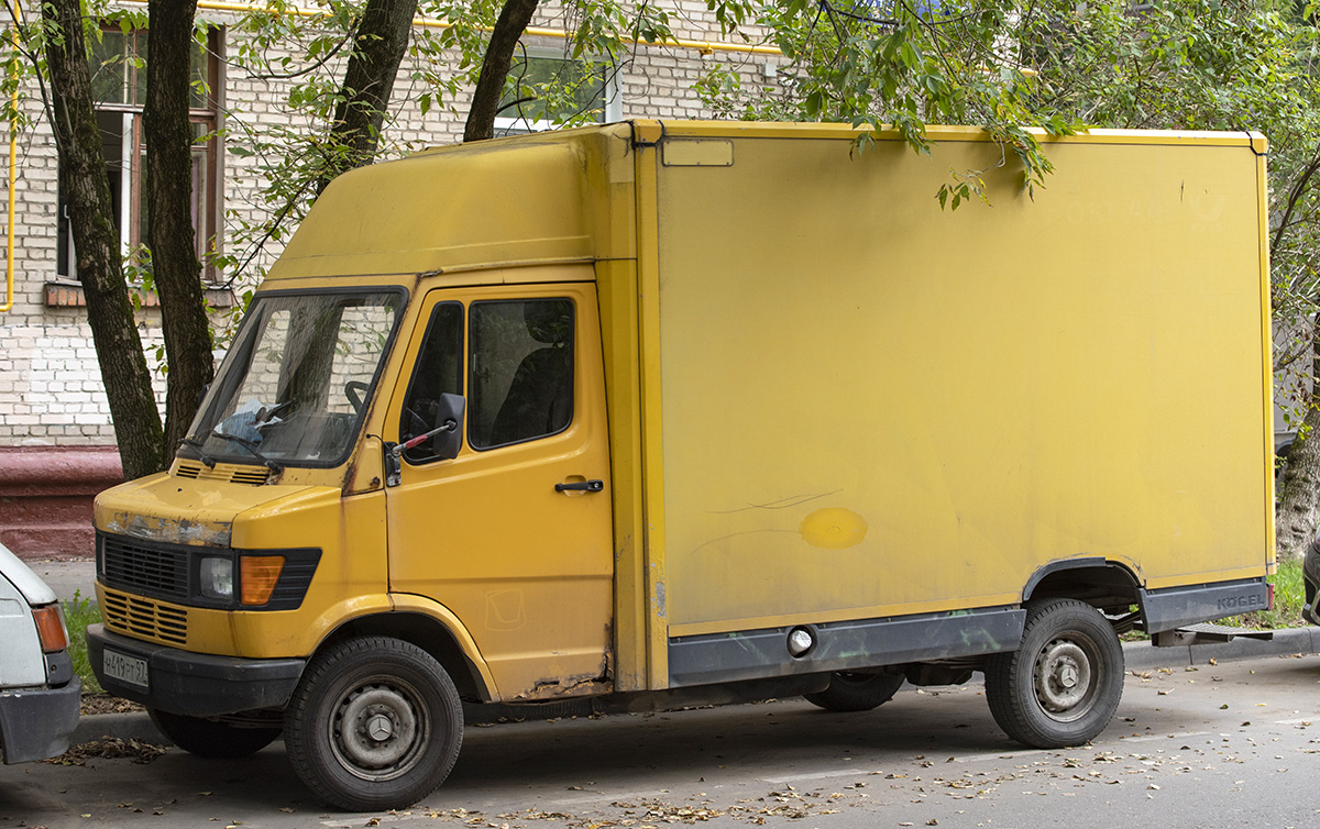 Москва, № Н 419 РТ 97 — Mercedes-Benz T1 308D '76-96