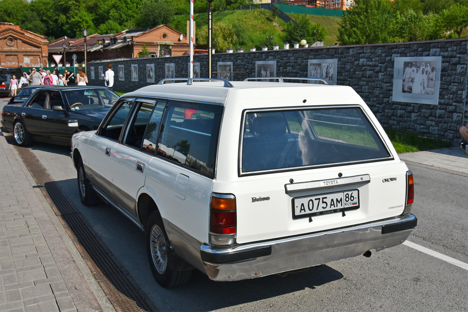 Тюменская область, № А 075 АМ 86 — Toyota Crown (S130) '87-91; Тюменская область — Фестиваль "ФанКульт Привет"-2025