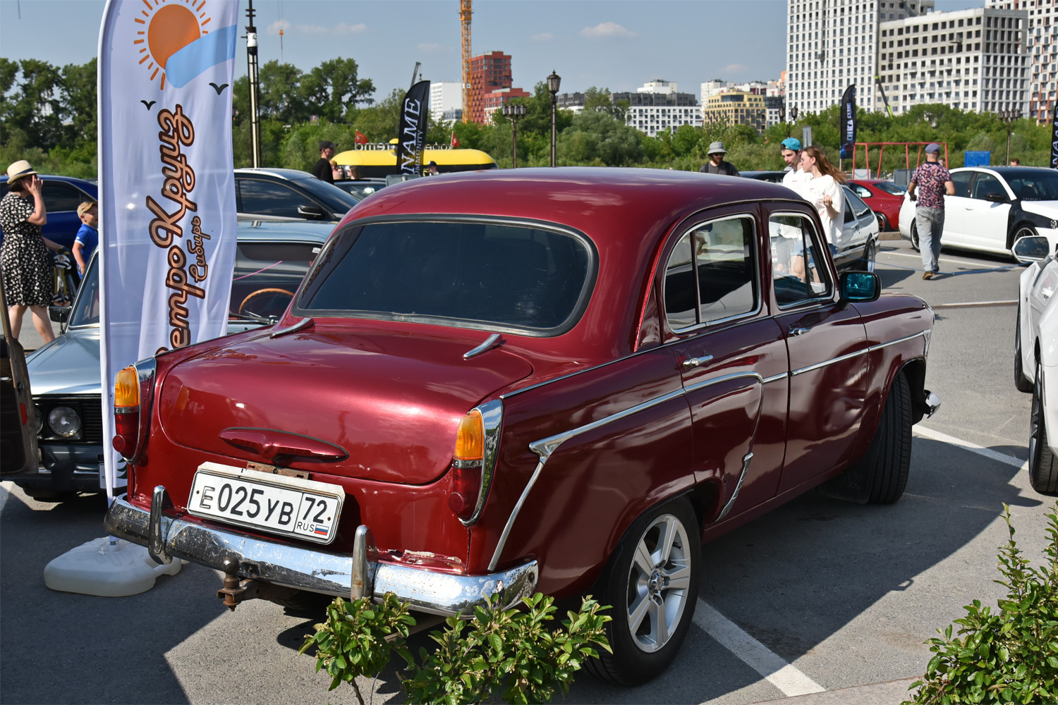 Тюменская область, № Е 025 УВ 72 — Москвич-407 '58-63; Тюменская область — Фестиваль "ФанКульт Привет"-2025