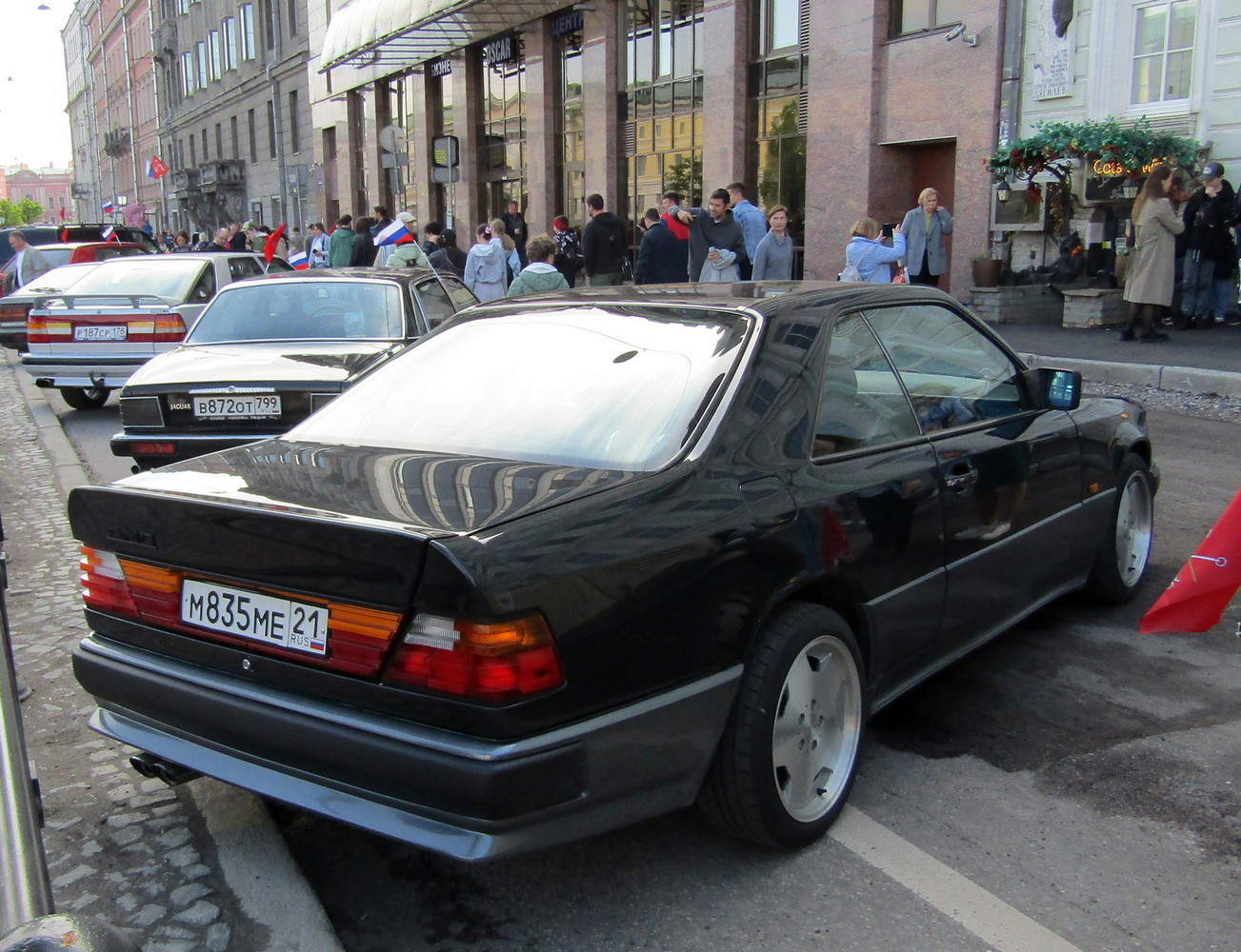 Чувашия, № М 835 МЕ 21 — Mercedes-Benz (C124) '87-96