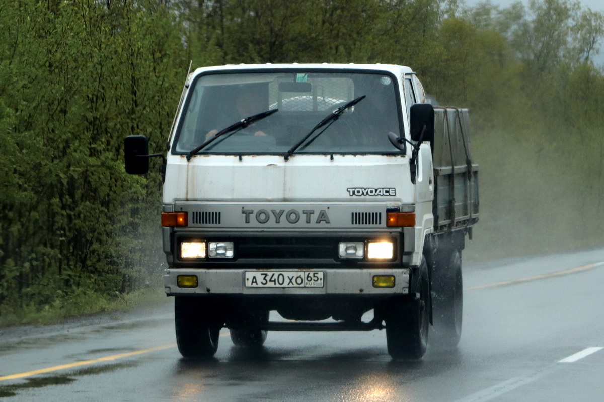Сахалинская область, № А 340 ХО 65 — Toyota ToyoAce (Y50/Y60/U80/U90) '85–95