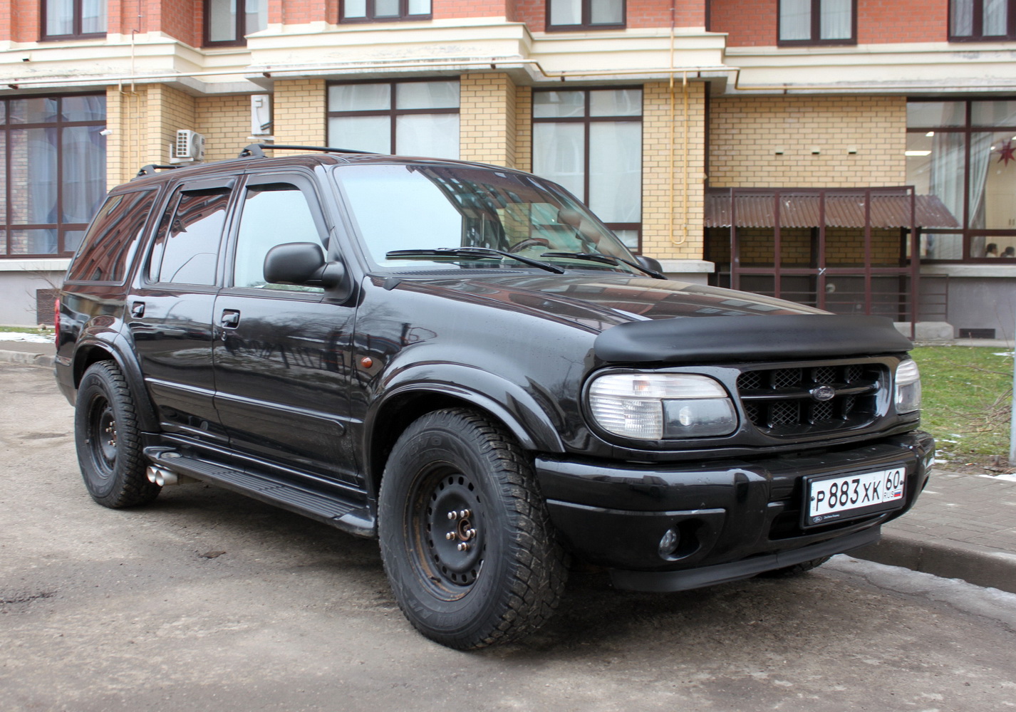 Псковская область, № Р 883 ХК 60 — Ford Explorer (2G) '94-01