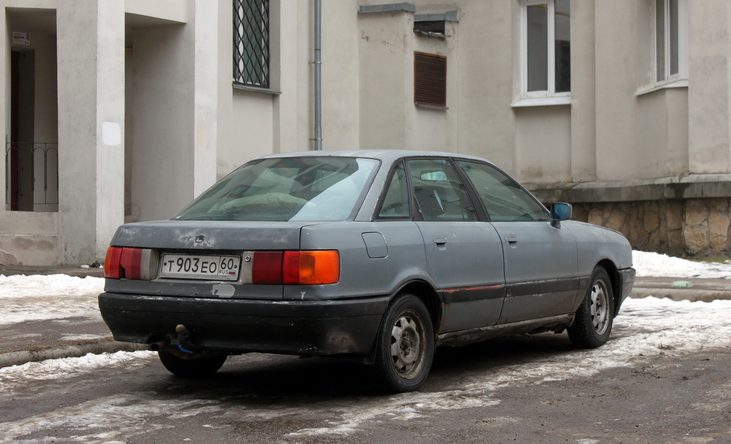 Псковская область, № Т 903 ЕО 60 — Audi 80 (B3) '86-91