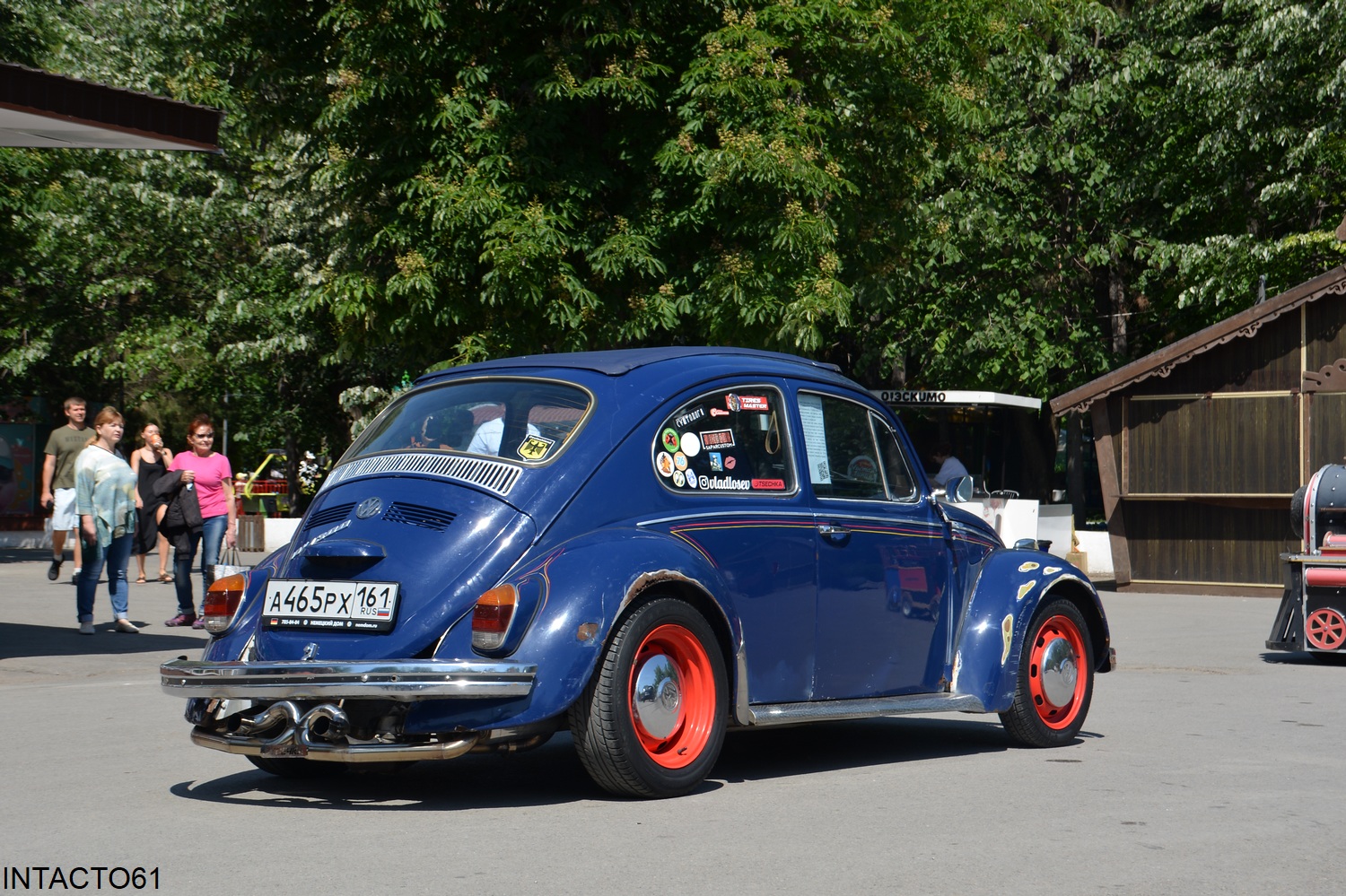 Ростовская область, № А 465 РХ 161 — Volkswagen Käfer (общая модель); Ростовская область — Retro Motor Show_2025_Май