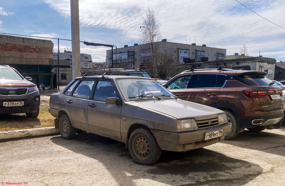 Свердловская область, № Т 989 МТ 196 — ВАЗ-21099 '90-04