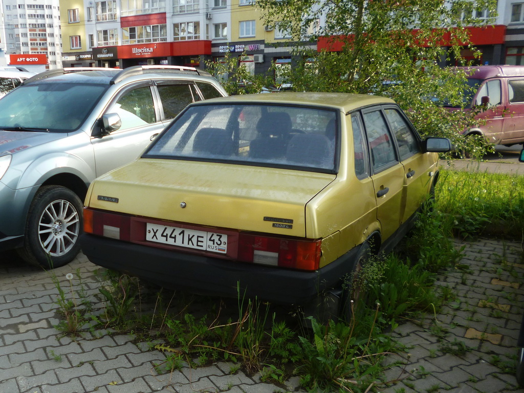 Кировская область, № Х 441 КЕ 43 — ВАЗ-21099 '90-04