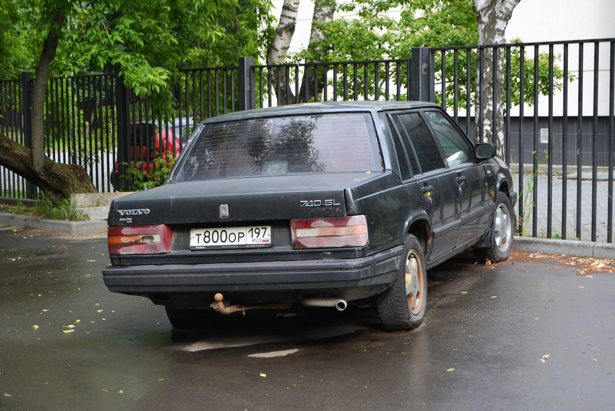 Москва, № Т 800 ОР 197 — Volvo 740 '84-92