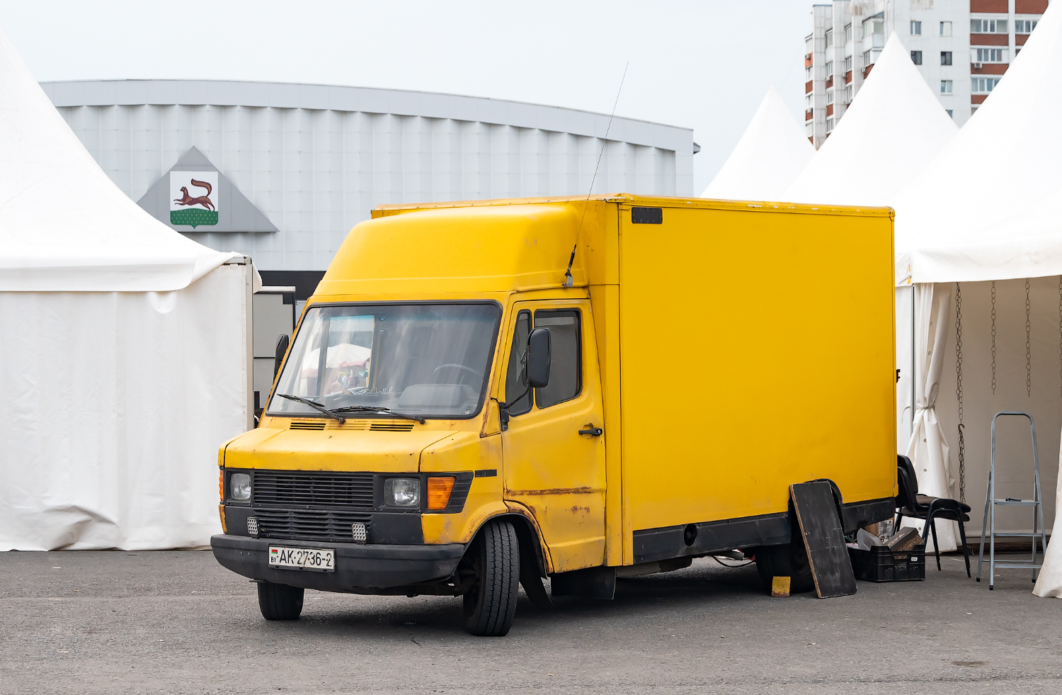 Витебская область, № АК 2736-2 — Mercedes-Benz T1 308D '76-96