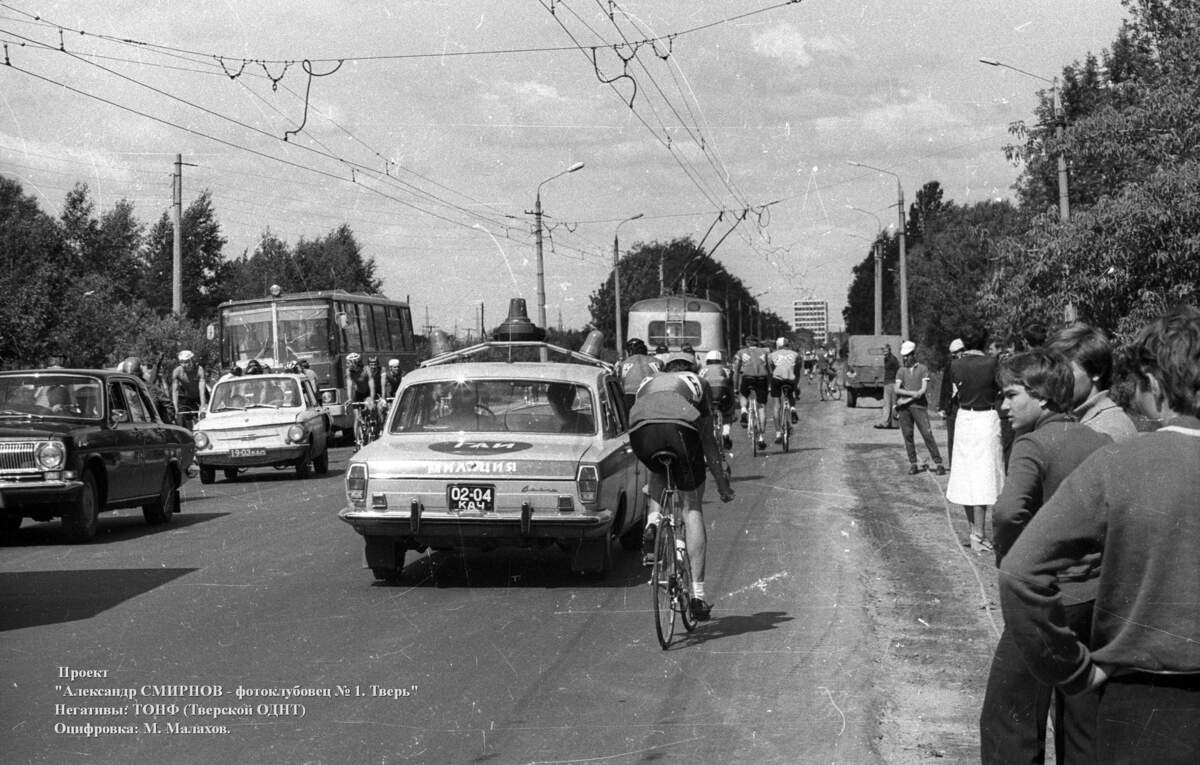 Тверская область, № 19-03 КАП — ЗАЗ-966 Запорожец '66-72; Тверская область, № 02-04 КАЧ — ГАЗ-24 Волга '68-86; Исторические фотографии (до 2000 года) (Тверская область)