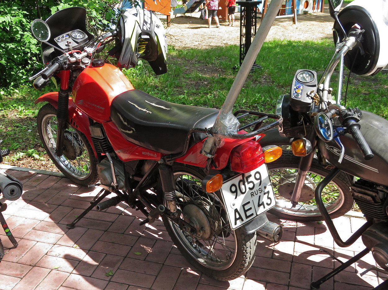 Кировская область, № 9059 АЕ 43 — Минск ММВЗ-3.113 '95-04