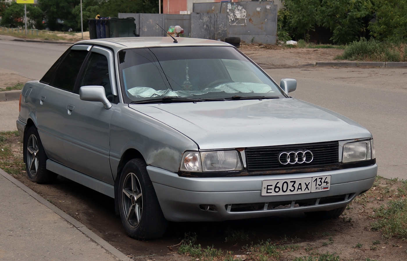 Волгоградская область, № Е 603 АХ 134 — Audi 80 (B3) '86-91