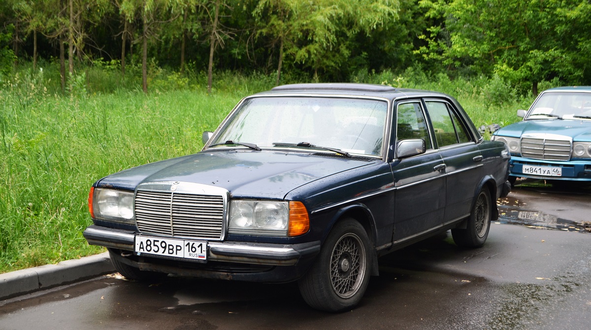Москва, № А 859 ВР 161 — Mercedes-Benz (W123) '76-86