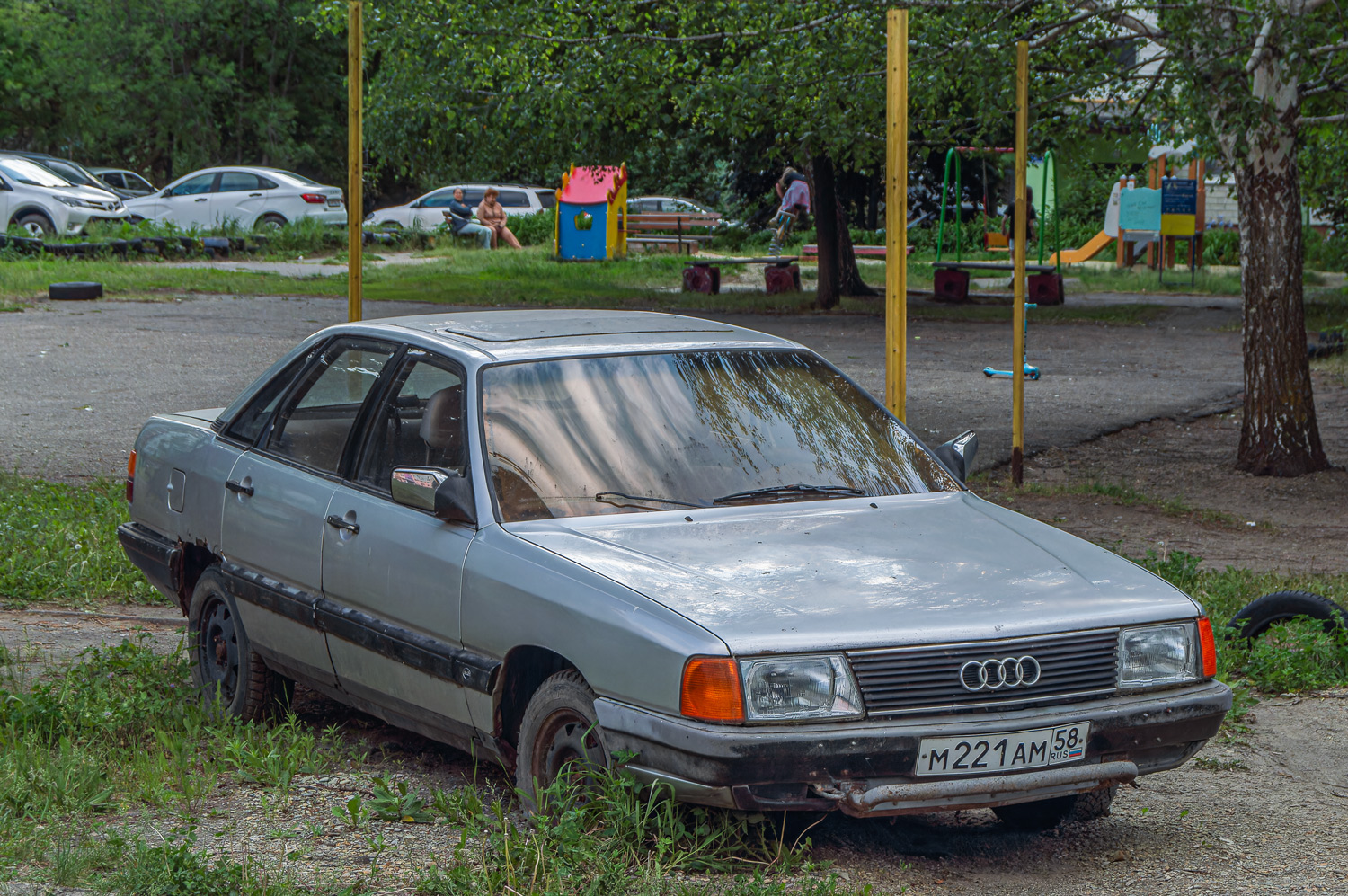 Пензенская область, № М 221 АМ 58 — Audi 100 (C3) '82-91