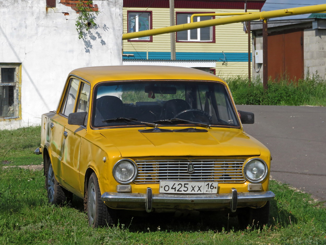 Татарстан, № О 425 ХХ 16 — ВАЗ-2101 Жигули '70-83
