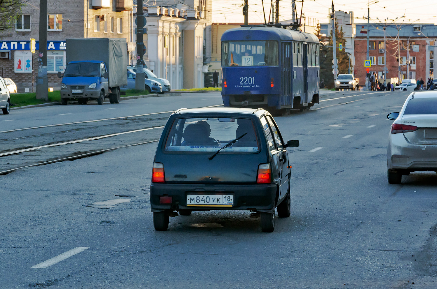 Удмуртия, № М 840 УК 18 — ВАЗ-11113 (ЗМА) '96-06